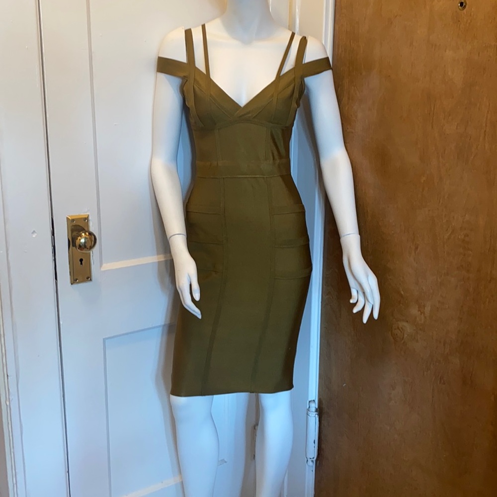 FashionNova Olive dress size M
